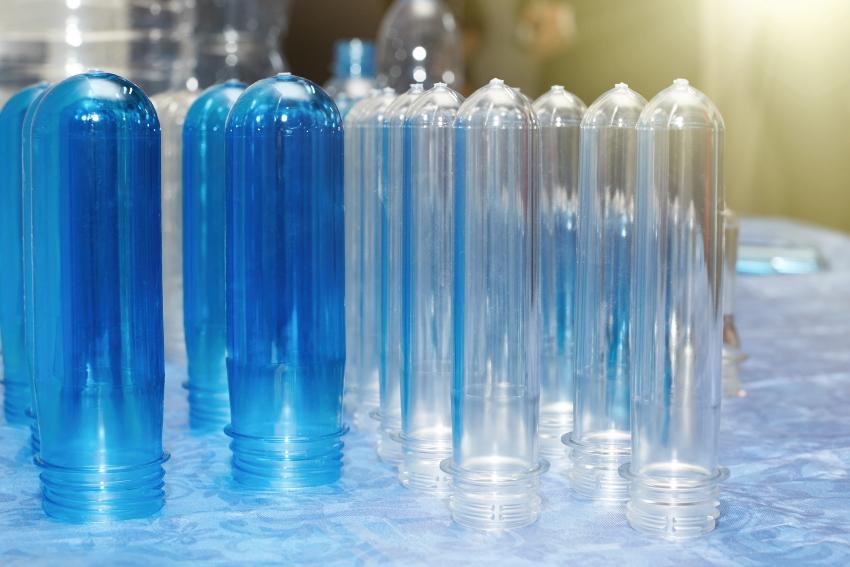 Produktion von Plastikflaschen