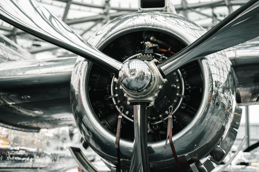Airplane propeller - What Are Chromates