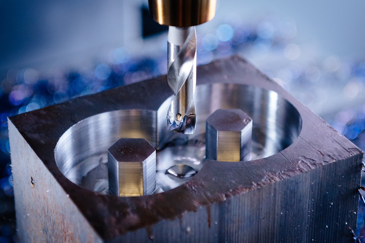 CNC Fräse - Wie moderne Oberflächentechnik Bauteile verschleißfest macht