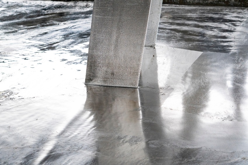 Seit vielen Jahren kommen PFAS in der Galvanik technisch zum Einsatz, insbesondere im Bereich der Hartverchromung